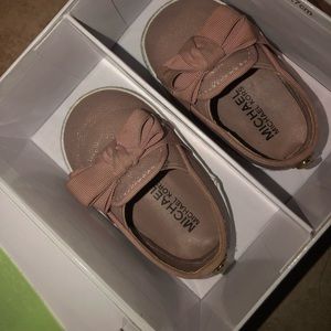 Baby girl Michael kors